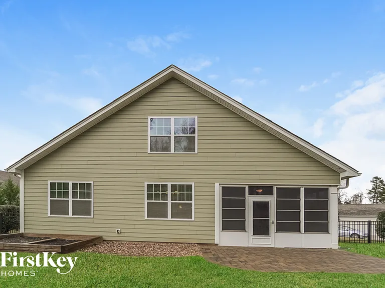 124 Ridgemont Ln — Photo 15