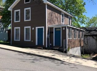 16 Division St, Catskill, NY 12414