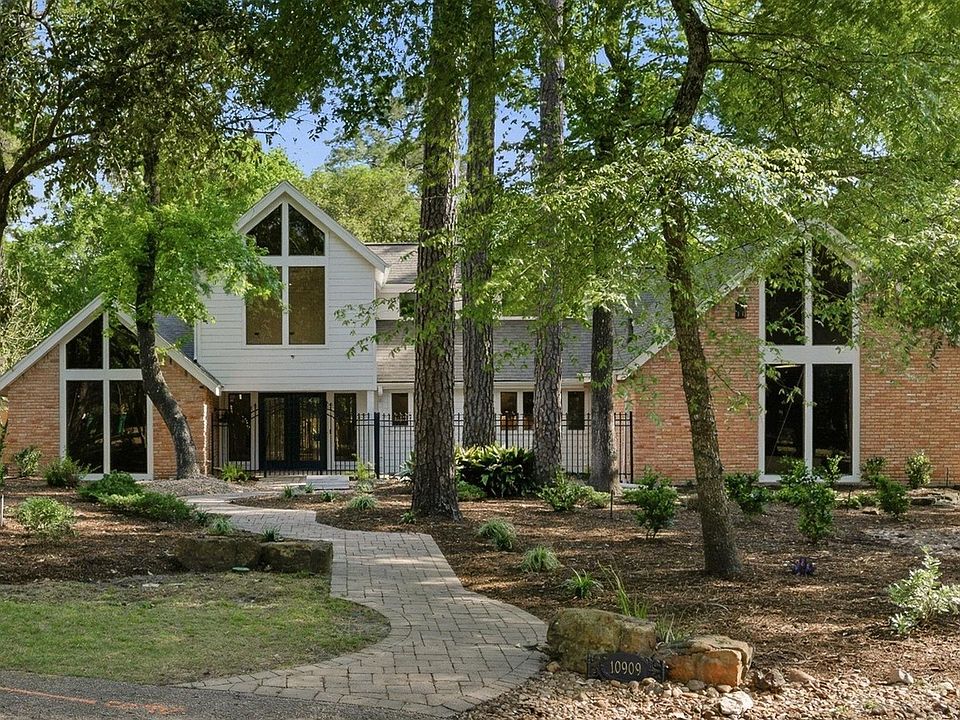 1st image of 10909 Sweetspire Pl