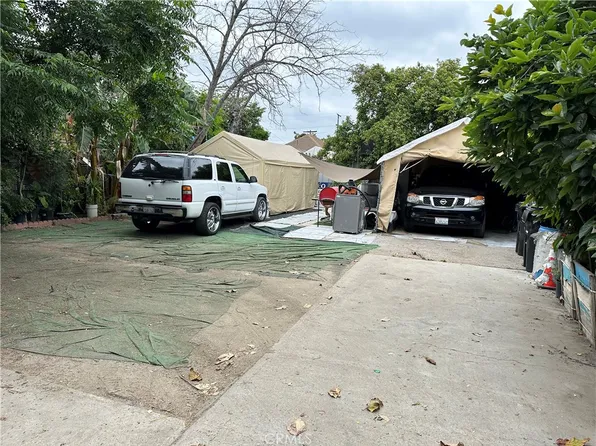 1737 E Gage Ave, Los Angeles, CA 90001