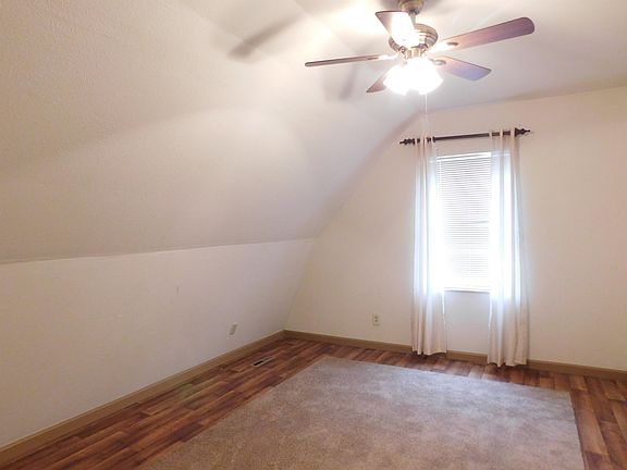 5th image of 108B Stanton Ln