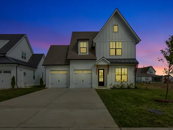 5738 Lennis Ln, Murfreesboro, TN 37129