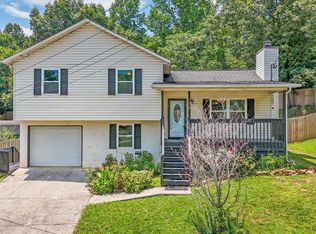 6823 Silent Brook Ln, Knoxville, TN 37921