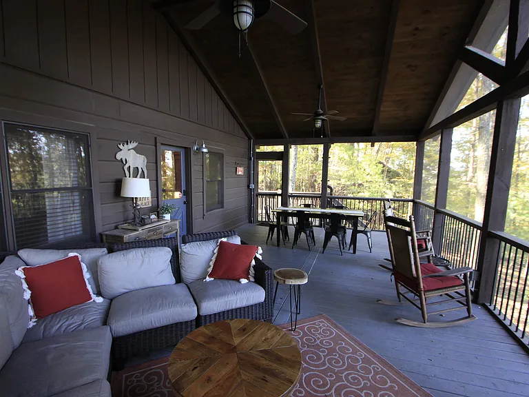 319 Laurel Creek Rd — Photo 2