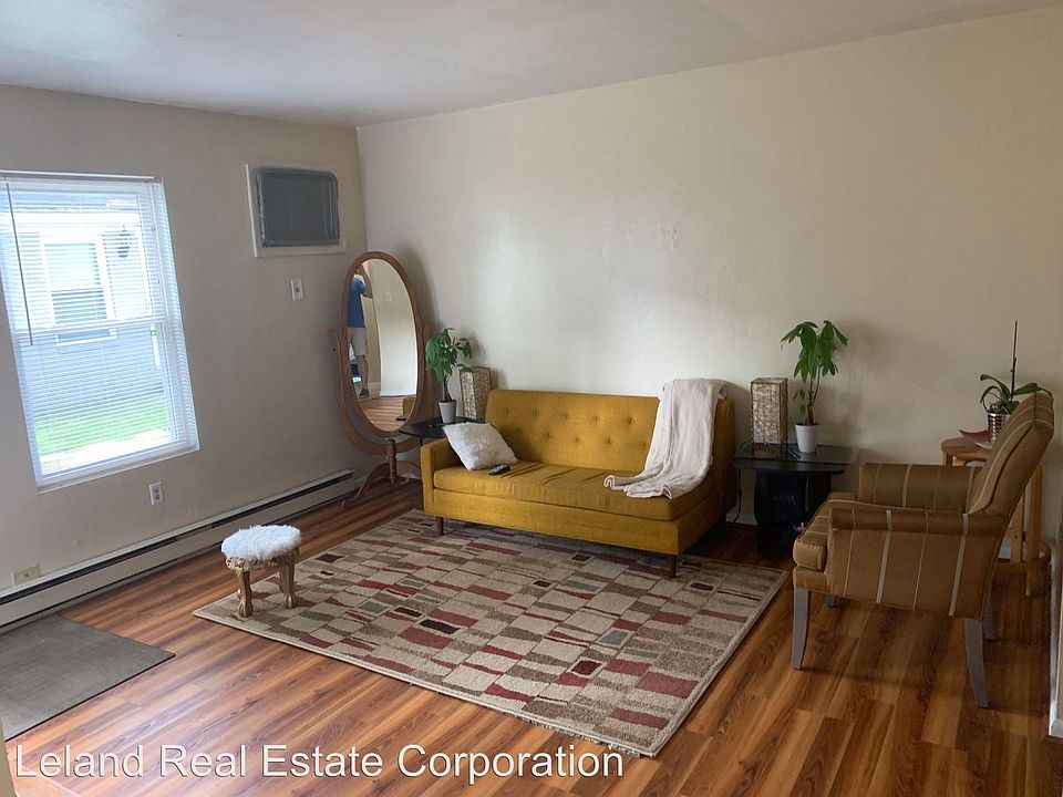 1st image of 112 S Corwood Ave