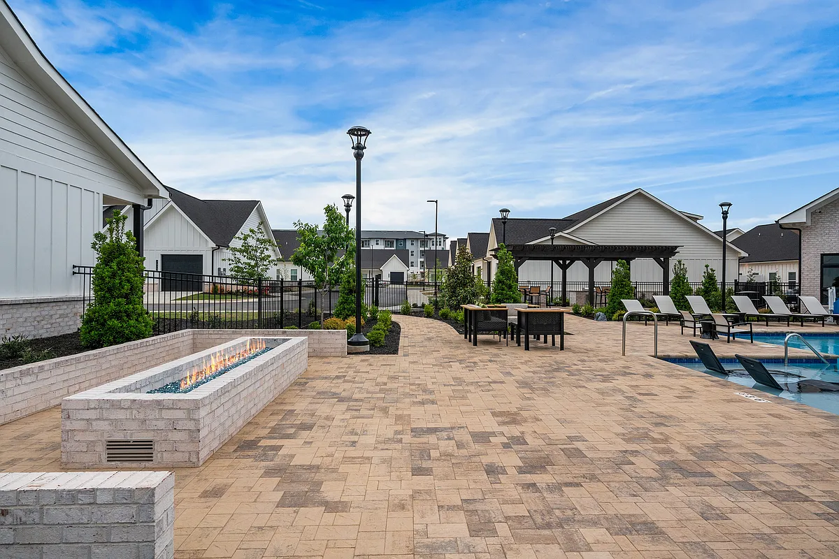 Building Photo - Villas at Capital Twenty