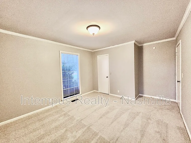 8124 Devens Dr — Photo 39