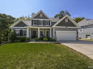 656 Clear Brook Dr, Saint Louis, MO