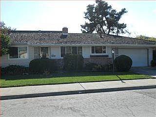 1st image of 772 Fairlane Ave