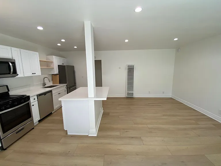 203 Ladera Street — Photo 5