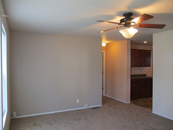 3rd image of 3440 Creekside Blvd #15
