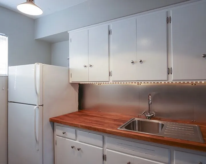 804 N Locust St — Photo 29