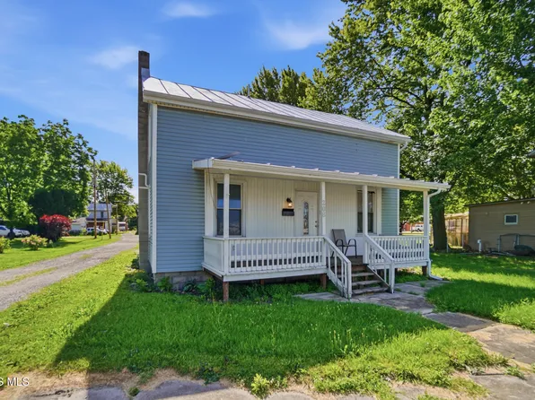 208 Mad River St, Forest, OH 45843