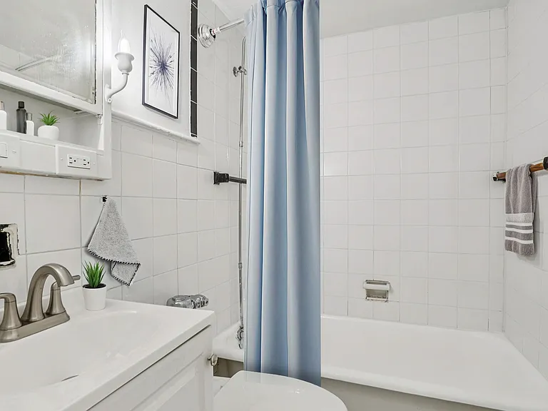 Marianne Apartments — Photo 6