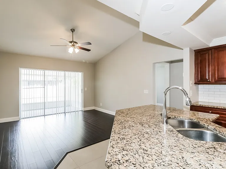 24740 Silversmith Dr — Photo 7