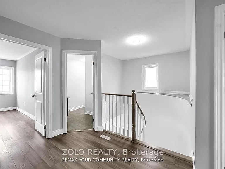 17 Adanac Dr #MAIN 2ND FLOOR — Photo 10