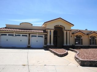 300 Inverness Dr, Socorro, TX 79928
