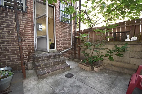 Rented by Bold New York | media 1