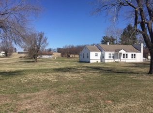 3751 W Division St, Springfield, MO 65803