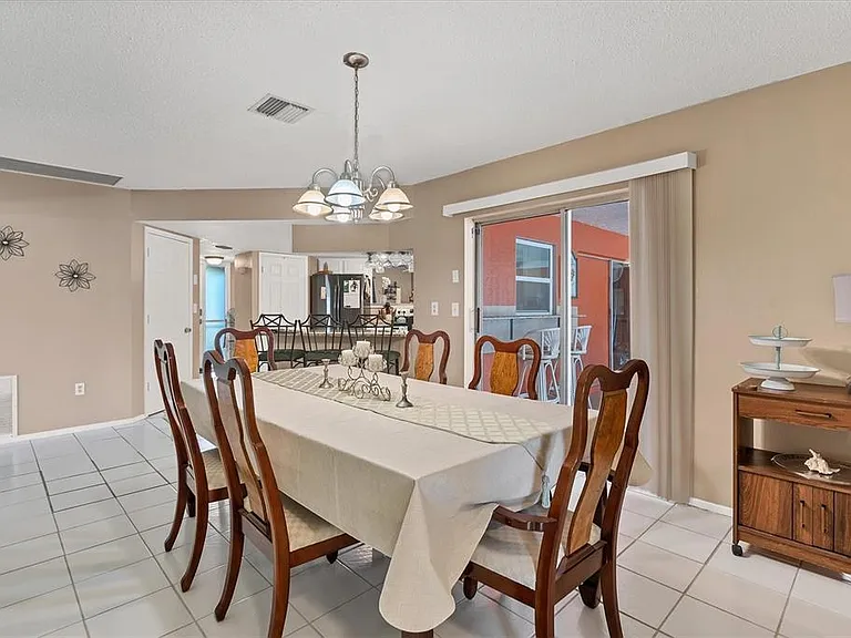4154 Jennings Blvd — Photo 14