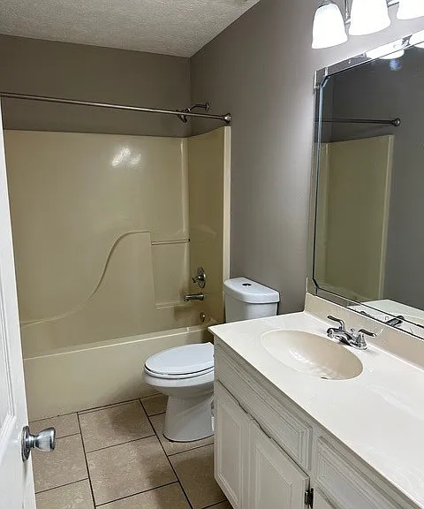 508 Deer Path — Photo 10