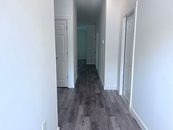 2nd image of 2416-2418 S Lantana Ave