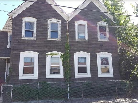 2nd image of 1367-1361 E 45th St #1367