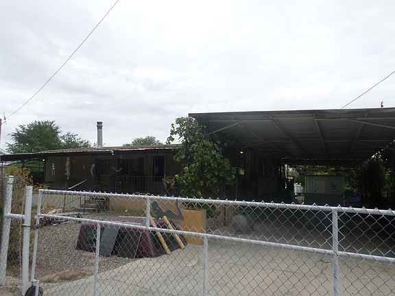4th image of 706 N Vine Ave