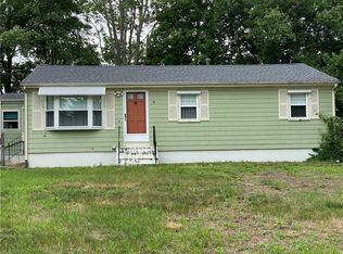 74 Michael Dr, Warwick, RI 02889