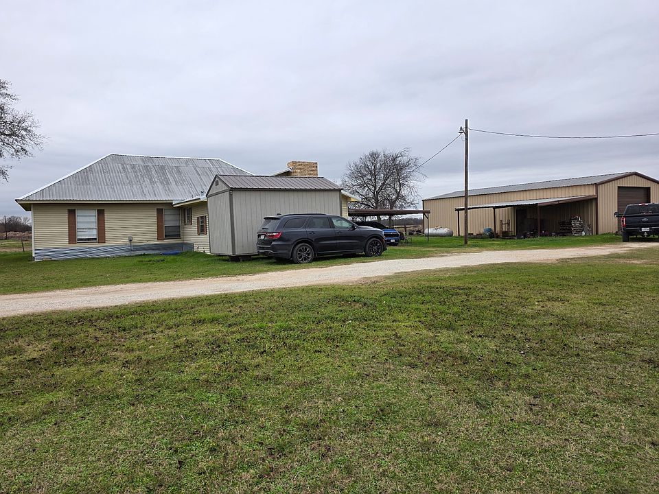 2nd image of 140 County Road 147