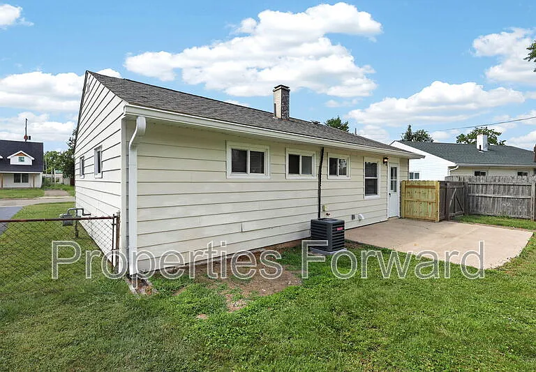 4330 Joseph St — Photo 31