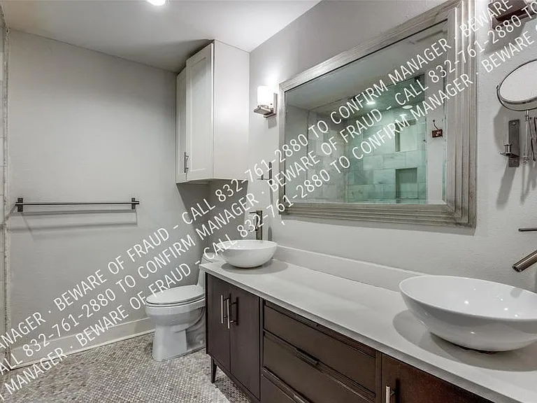 3800 Graphic Pl — Photo 20