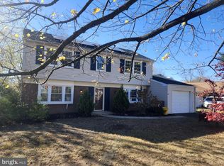 57 Henderson Ln, Willingboro, NJ 08046