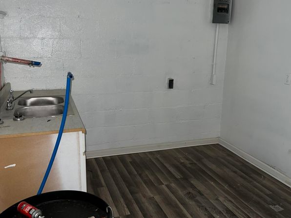 jackson-mississippi-440881252 picture