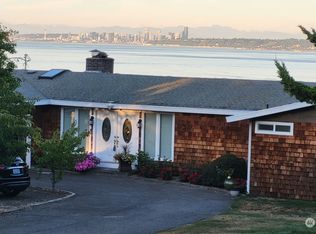 1797 Miracle Mile Dr E, Pt Orchard, WA