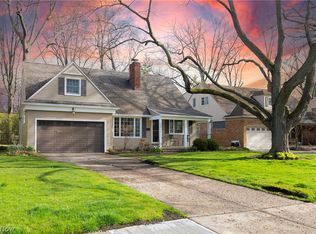 26704 Russell Rd, Bay Village, OH 44140