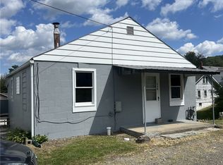 407 15th St, North Apollo, PA 15673