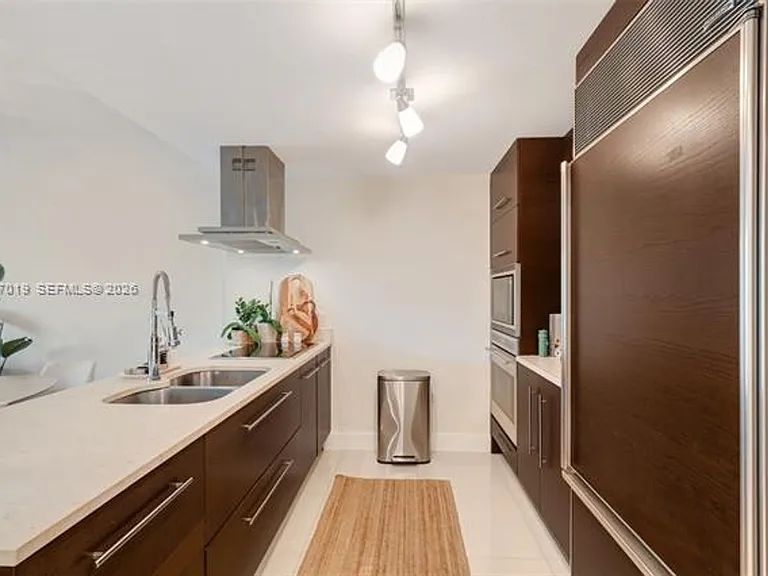 495 Brickell Ave #409 — Photo 5
