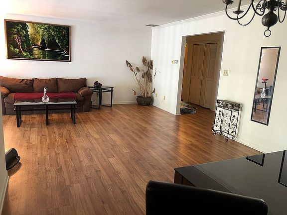 Open sitting rm/dinning area