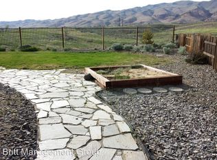 7141 Sunriver Ct, Reno, NV 89523