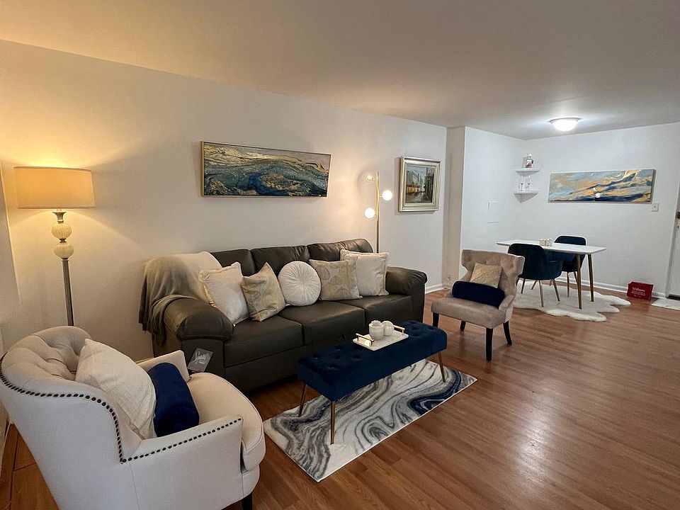 1st image of 6001 Arlington Blvd APT T15