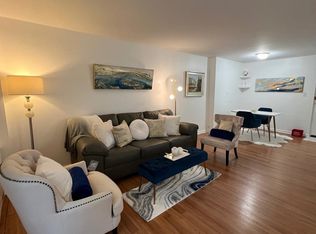 6001 Arlington Blvd APT T15, Falls Church, VA 22044