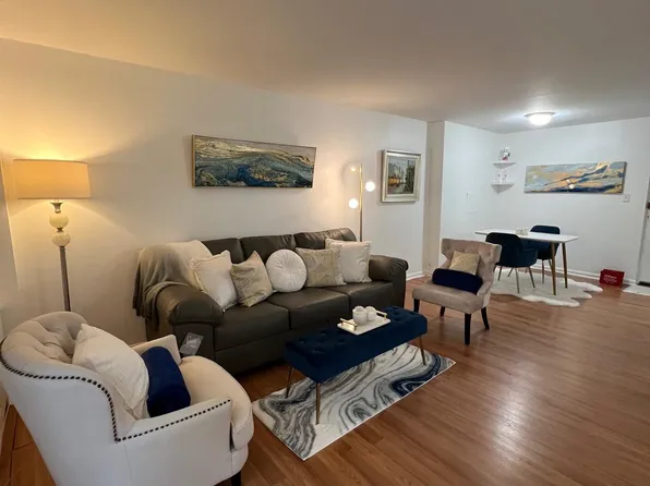 6001 Arlington Blvd APT T15, Falls Church, VA 22044