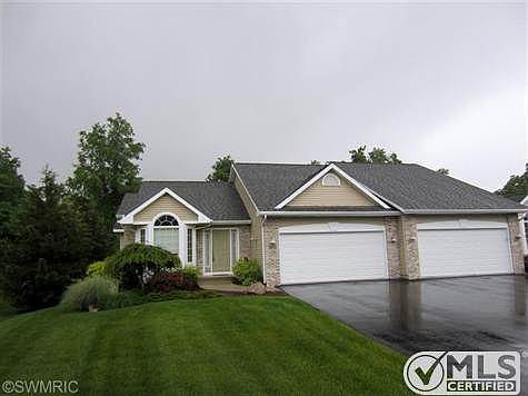 1st image of 403 Potters Dr #66