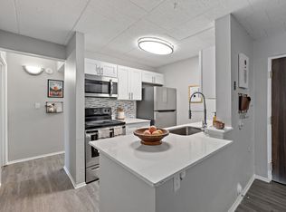 16700 Quarry Rd #SG-10B3, Southgate, MI 48195