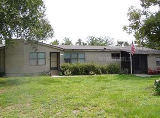 19844 Saltsdale Rd, Umatilla, FL 32784