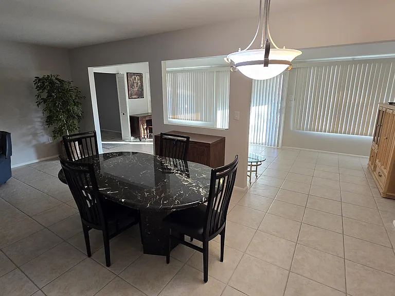 10715 W Tropicana Cir — Photo 10