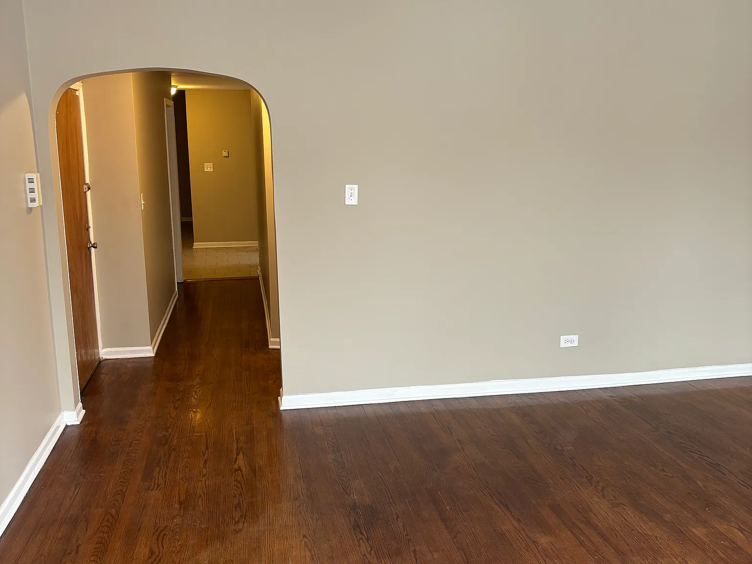 8022 S Marshfield Ave — Photo 4