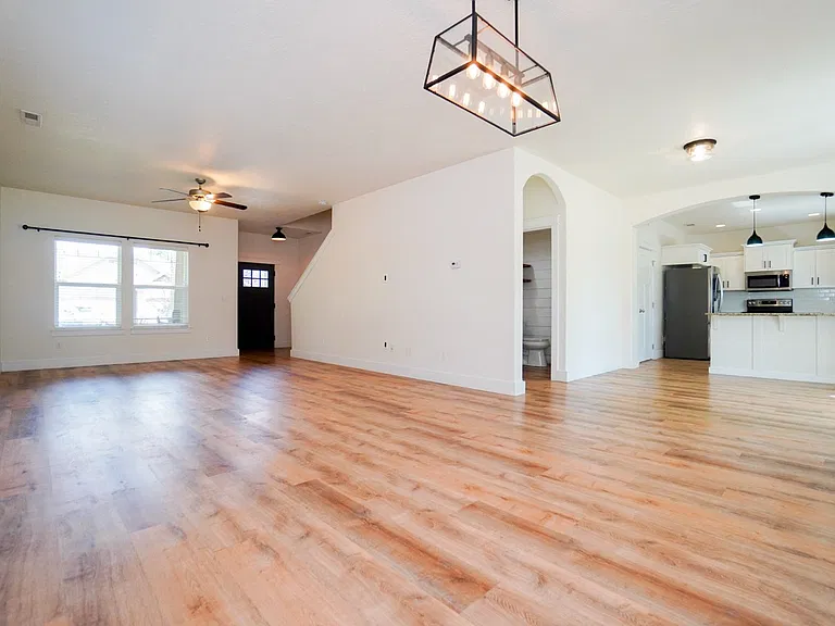 1655 N Azurite Pl — Photo 10