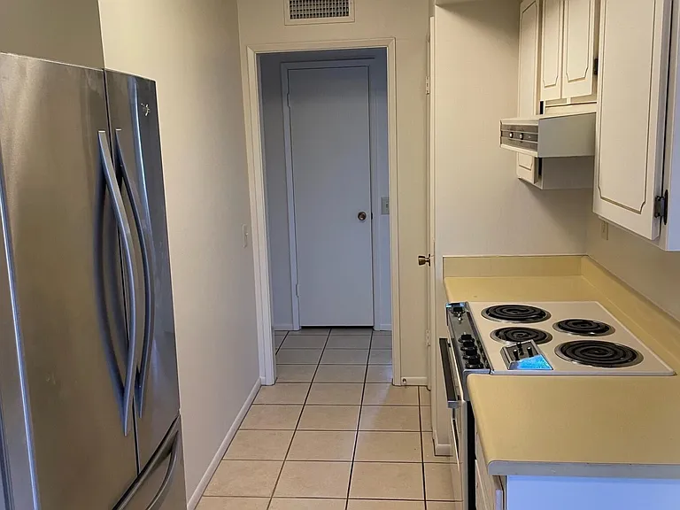12407 N Cantata Ct — Photo 3